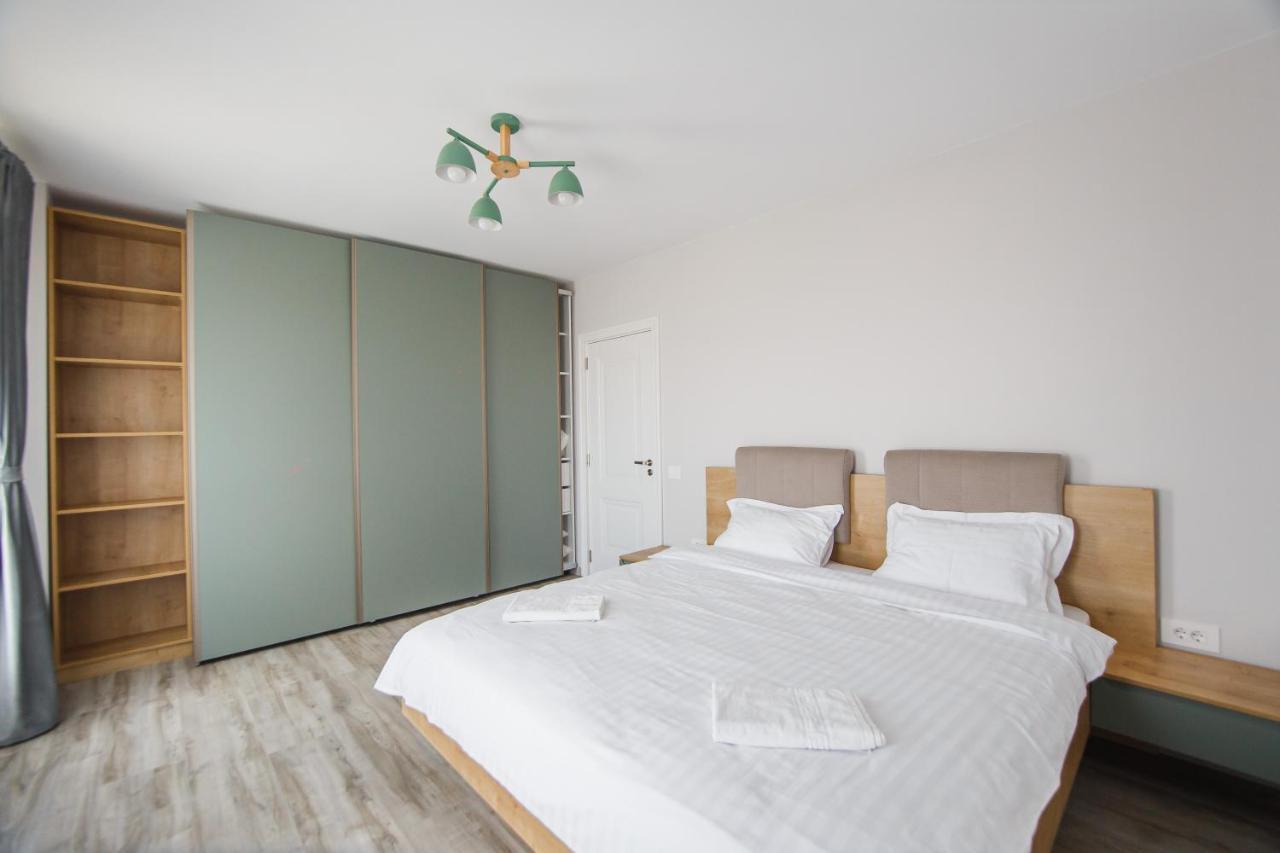 Ferienwohnung Charming Family Haven Oradea Exterior foto